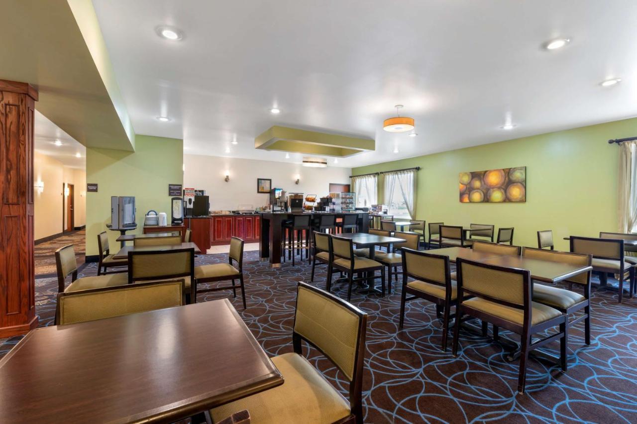 Best Western Plus Covered Bridge Inn Brazil Bagian luar foto